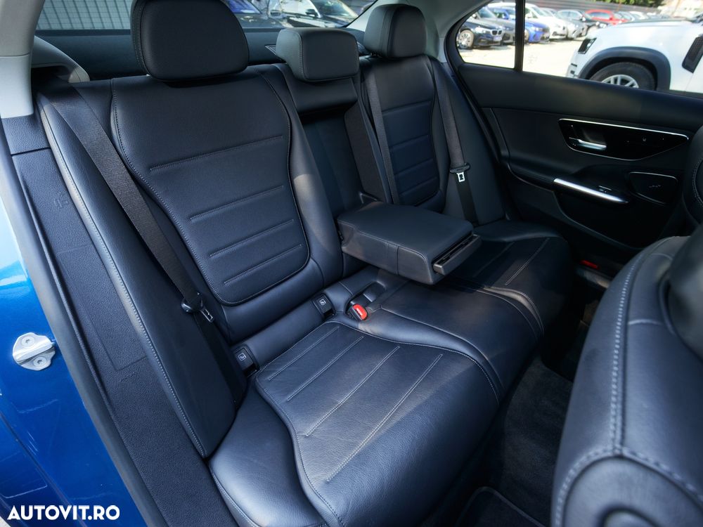 MERCEDES-BENZ C-Class 2022 — imagine 11