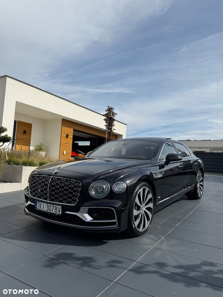 Bentley Flying Spur W12 S - 11
