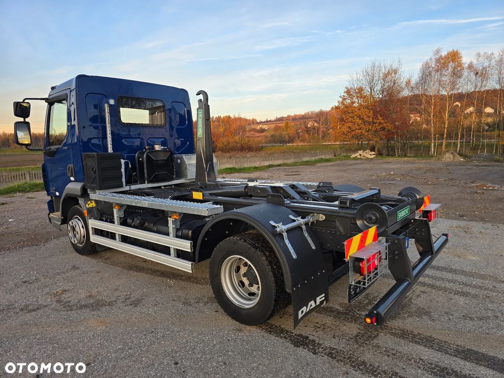 DAF LF 210 Hakowiec 2015 SKIBICKI E6 11990kg KP7 hak gruz śmieci budowlane kontener do hakowca - 3