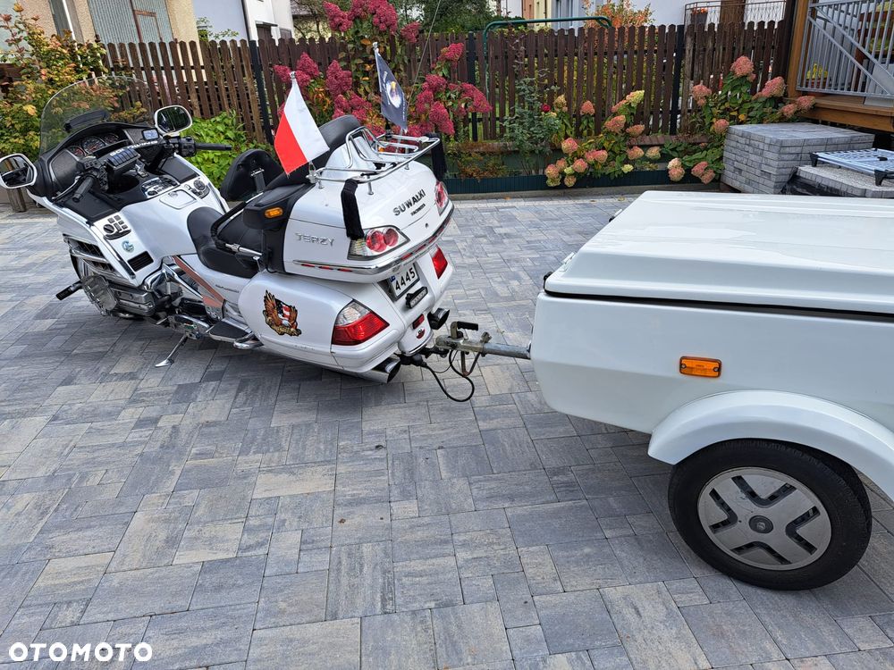 Honda GL - 16