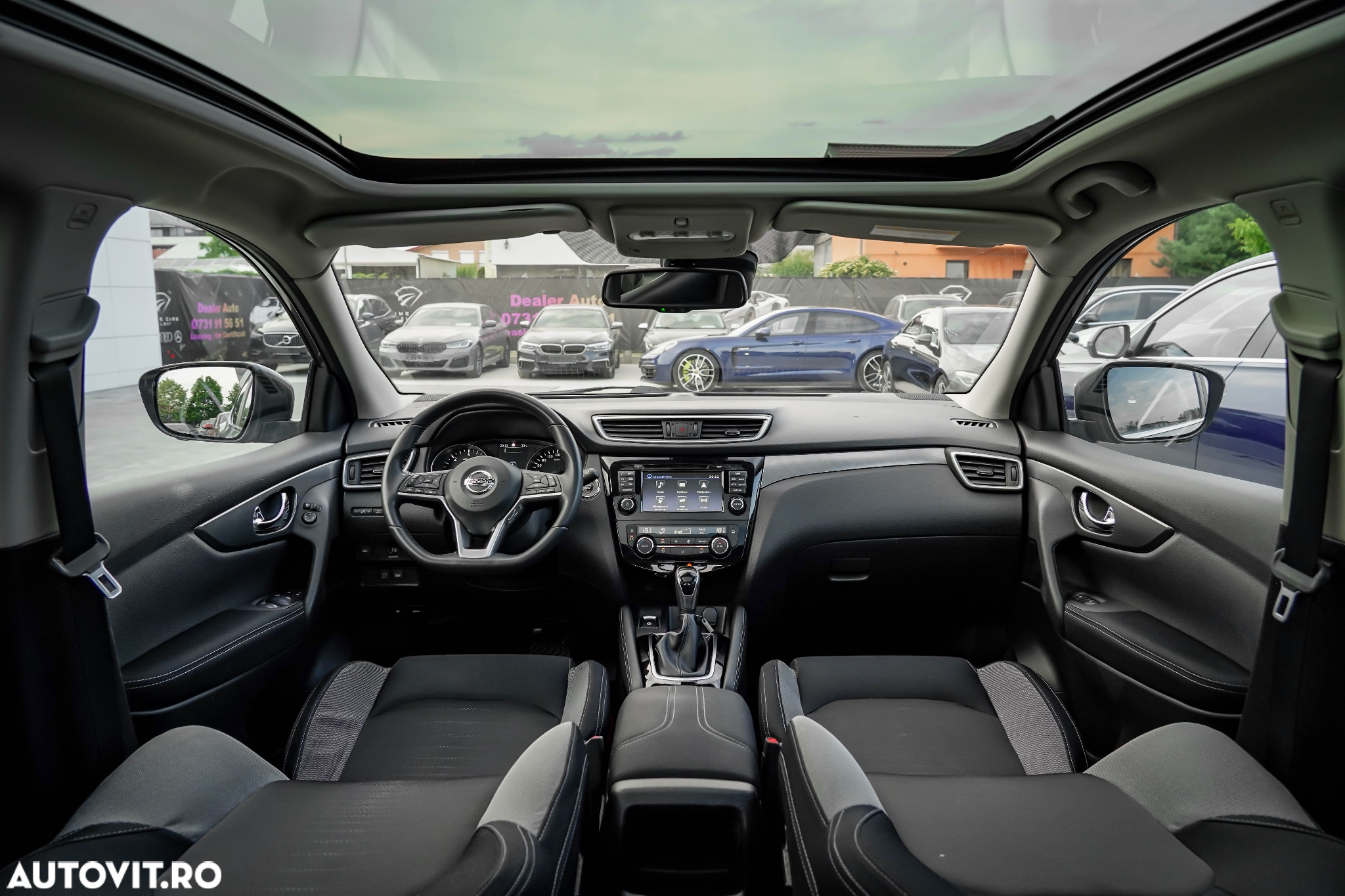 Nissan Qashqai 1.6 DCI Xtronic TEKNA - 8