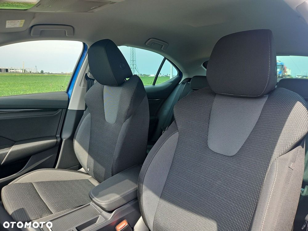 Skoda Octavia 2.0 TSI Drive Selection 4x4 DSG - 12