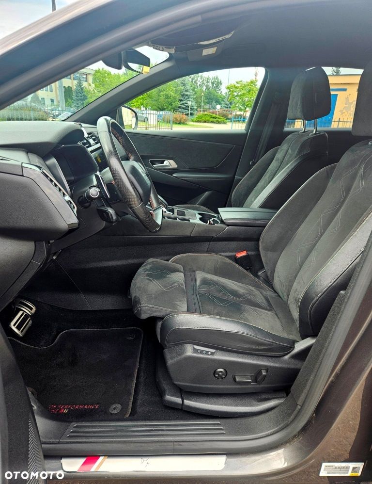 DS Automobiles DS 7 Crossback 1.6 PureTech GPF Performance Line + - 18
