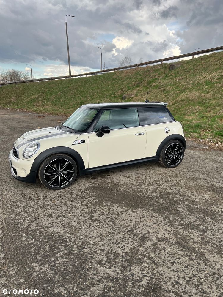 MINI Cooper S - 11