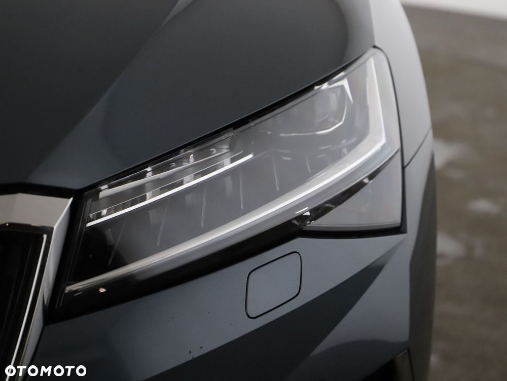 Skoda Superb 2.0 TSI 4x4 L&K DSG - 31