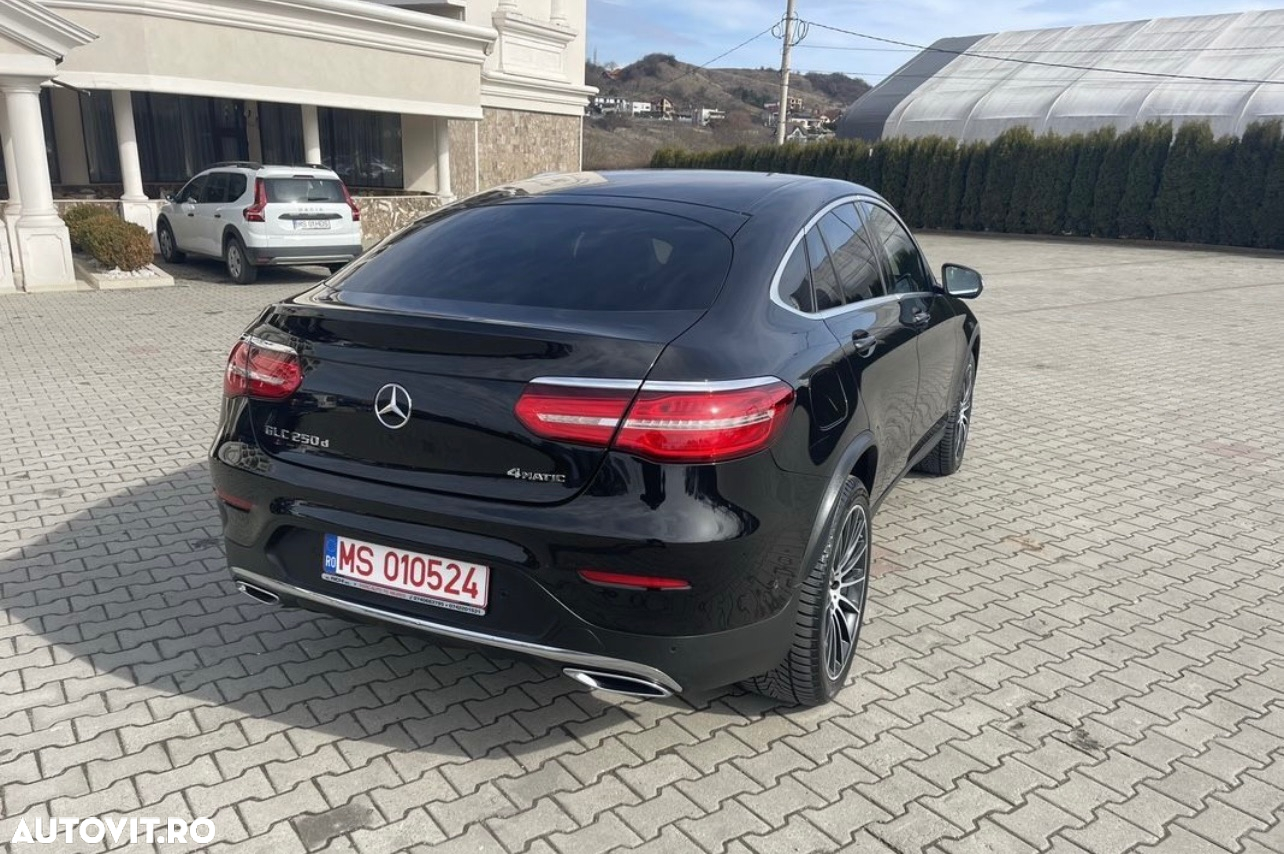 Mercedes-Benz GLC Coupe 250 d 4Matic 9G-TRONIC - 25