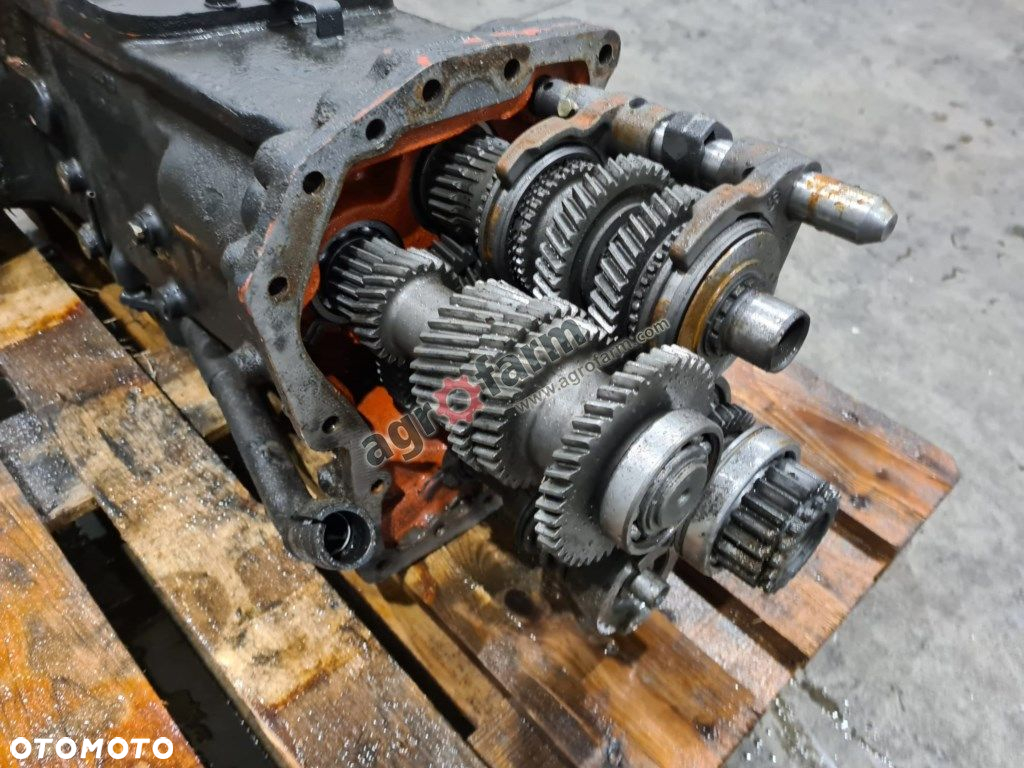 Skrzynia biegów Deutz Fahr Agroplus 70 0104639020 - 2