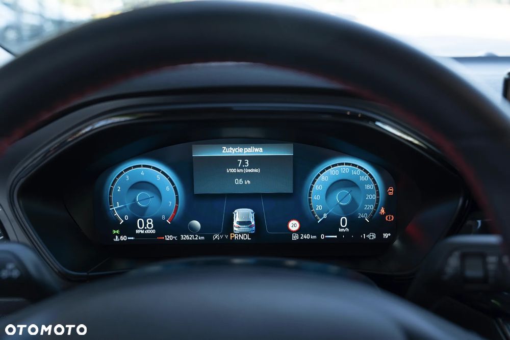Ford Focus 1.0 EcoBoost mHEV ST-Line X - 27