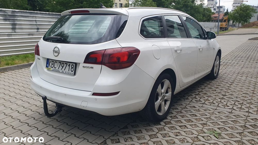 Opel Astra - 17