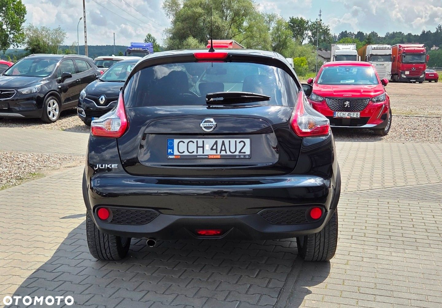 Nissan Juke - 23