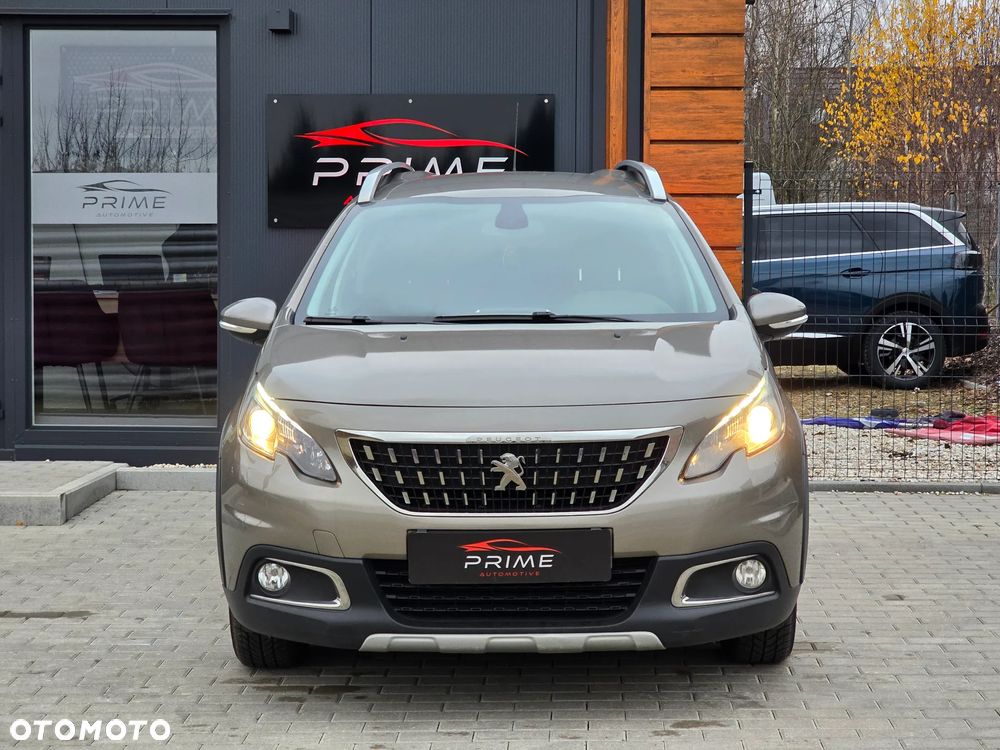 Peugeot 2008 1.2 Pure Tech Allure S&S EAT6 - 4