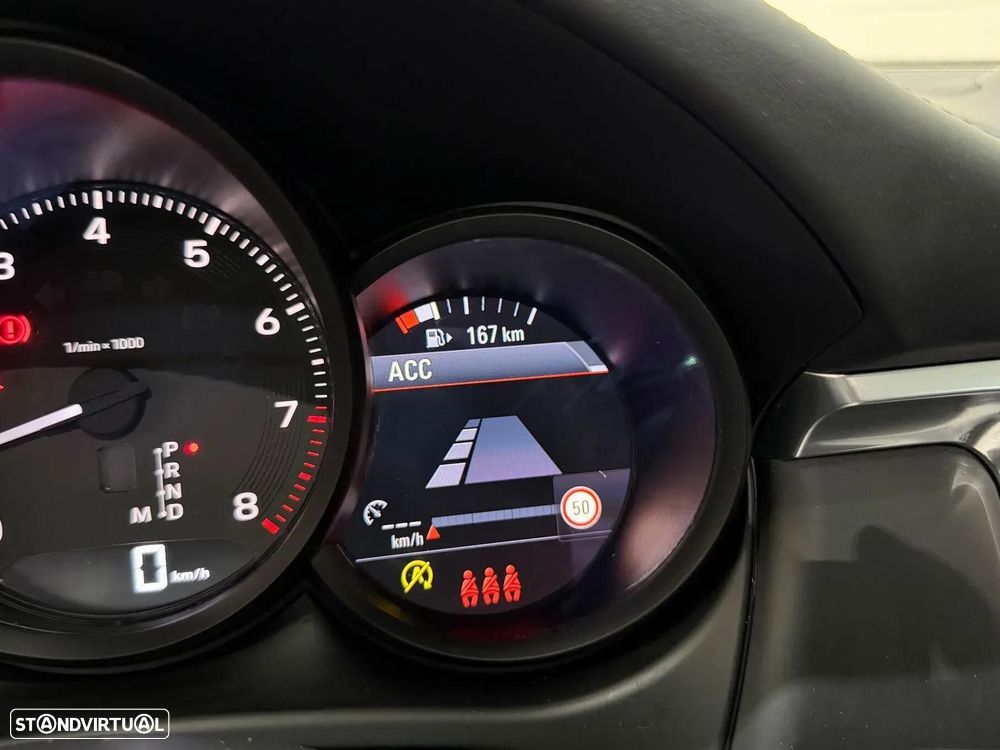 Porsche Macan T - 46