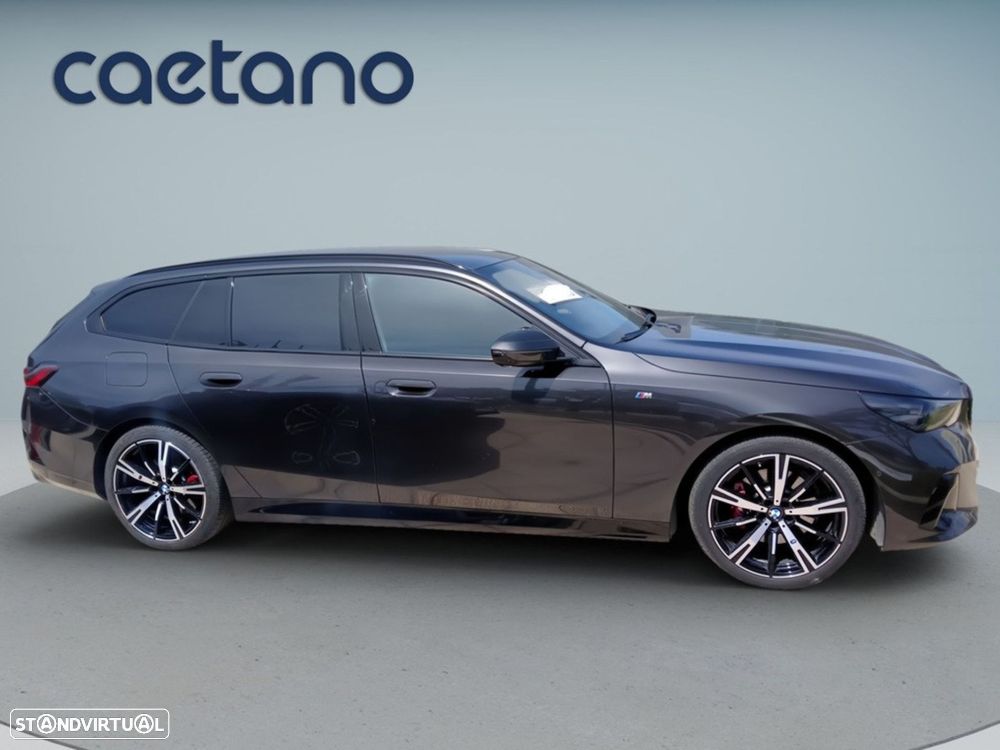 BMW 520 d Pack Desportivo M - 9