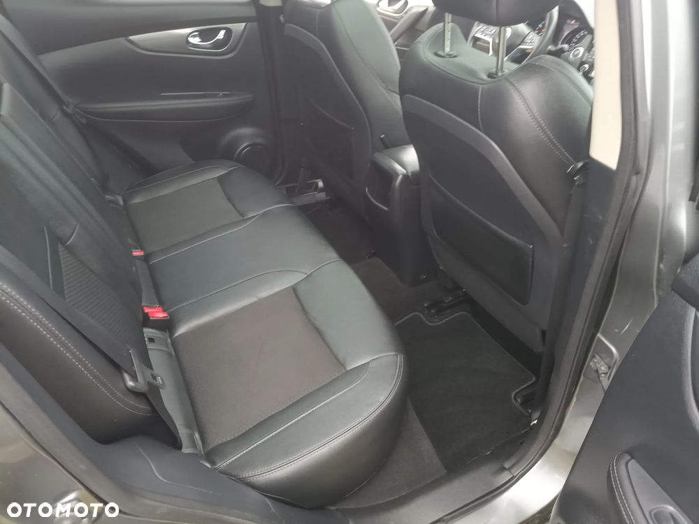 Nissan Qashqai 1.6 DIG-T N-Tec - 24