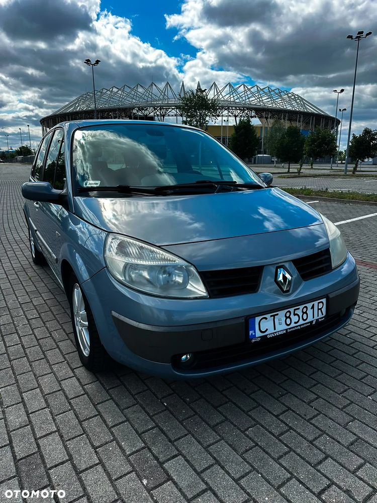 Renault Scenic 2.0 16V Emotion - 1