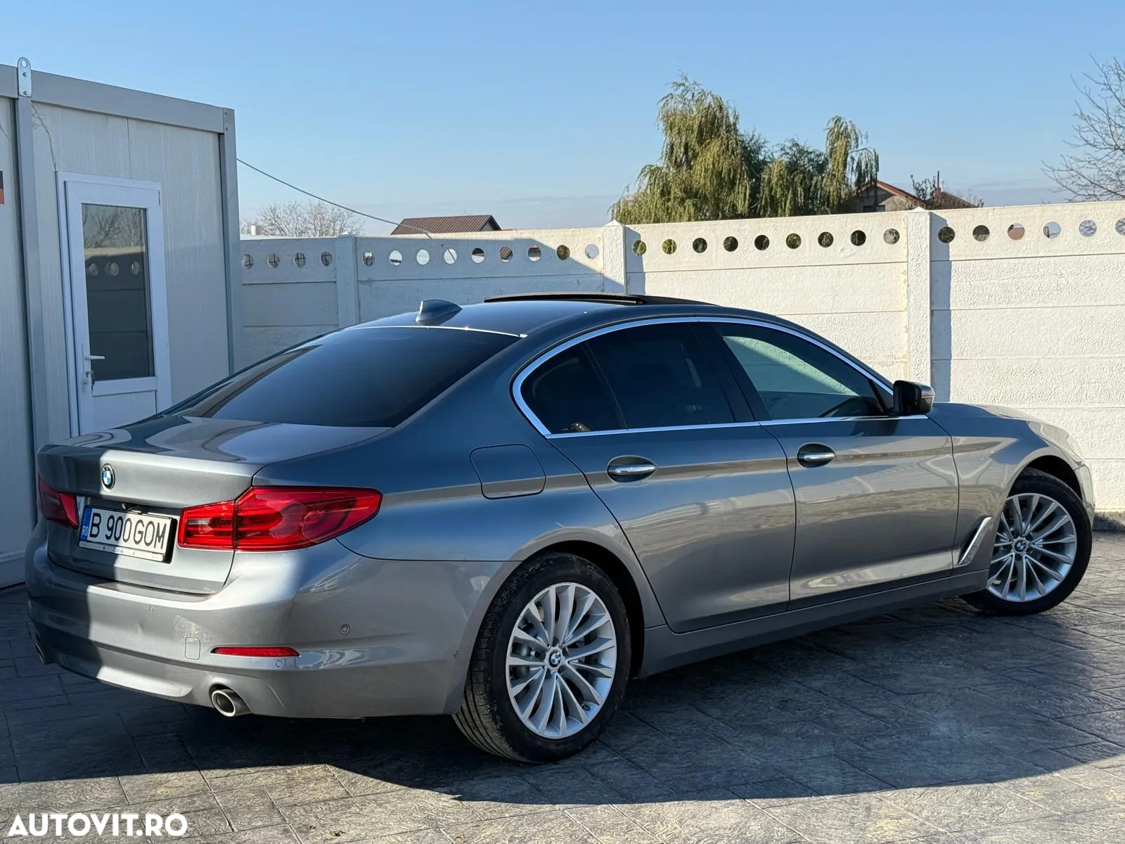 BMW Seria 5 520d AT - 21