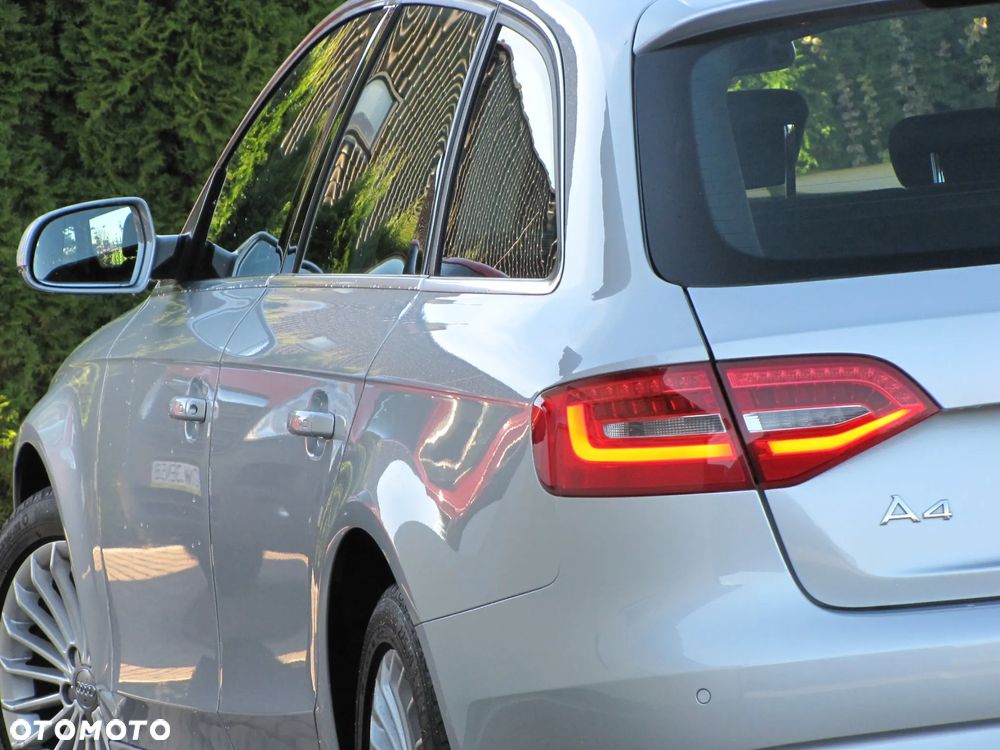 Audi A4 Avant 2.0 TDI - 9