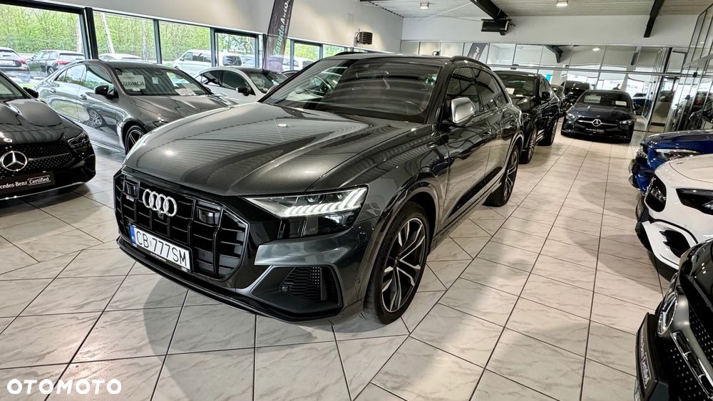 Audi SQ8 - 2