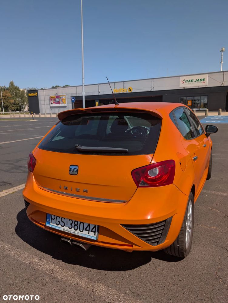 Seat Ibiza 1.6 16V Sport - 4