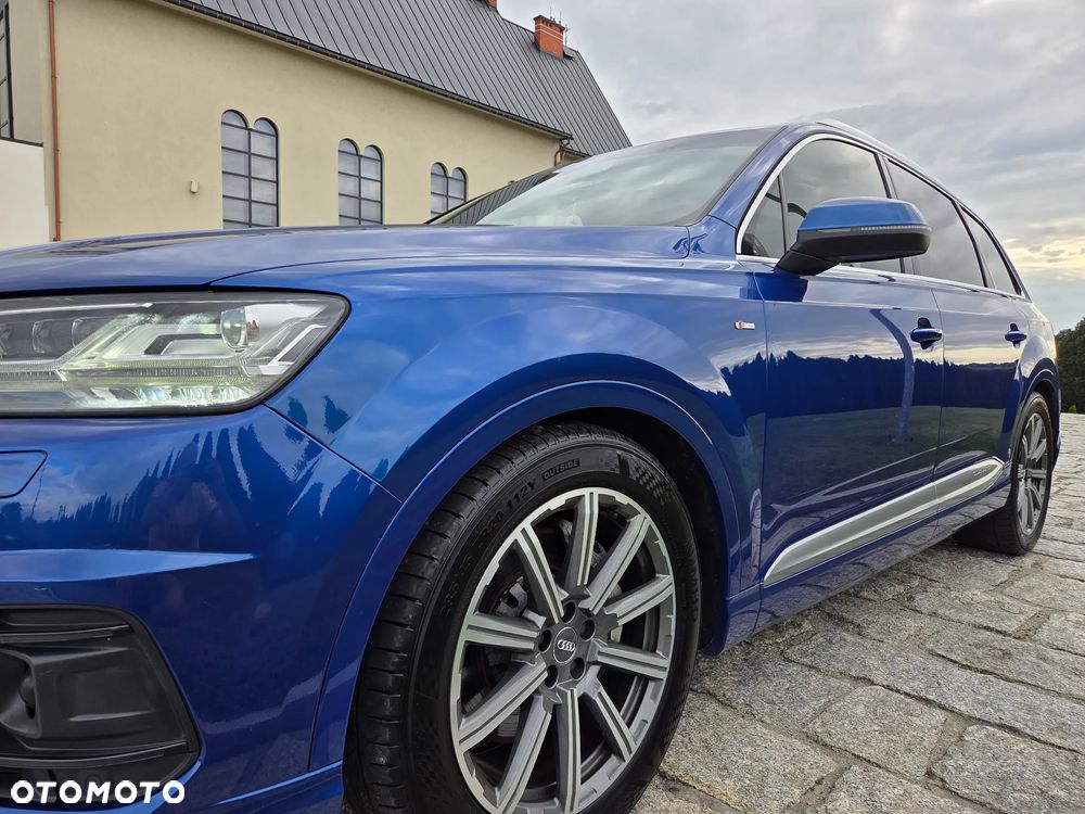 Audi Q7 - 11