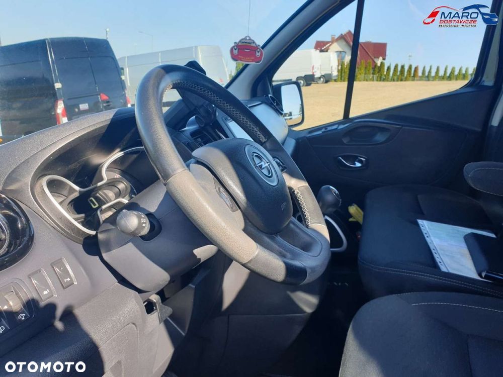 Renault TRAFIC LONG 6 OSÓB KLIMA NAVI HAK - 23