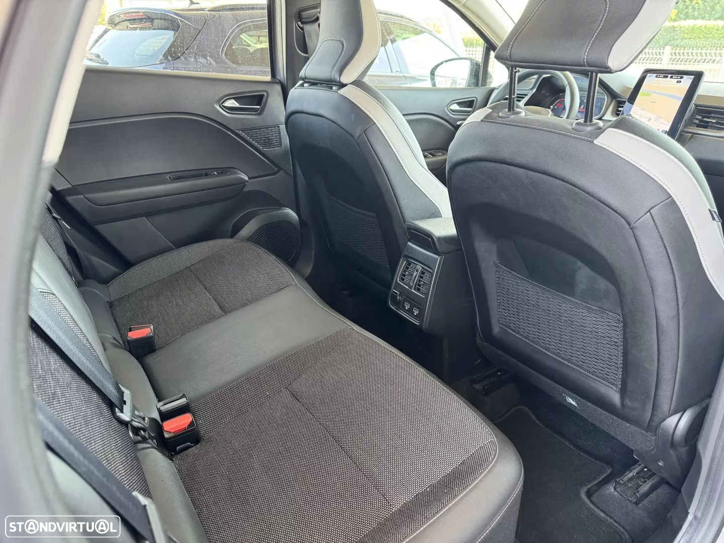 Renault Captur 1.0 TCe Intens - 21