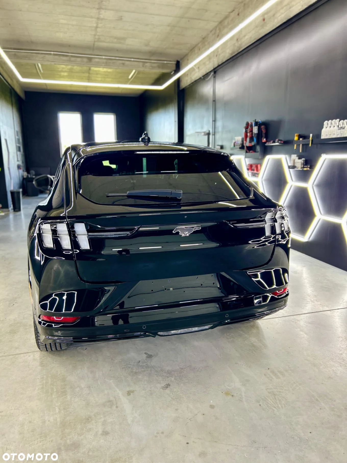 Ford Mustang Mach-E 91 kWh AWD Premium - 7