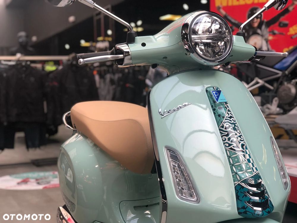 Vespa Primavera - 8
