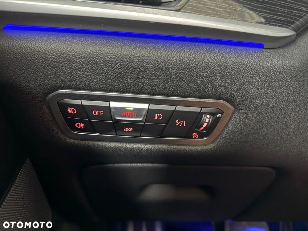 BMW X7 M50d sport - 19