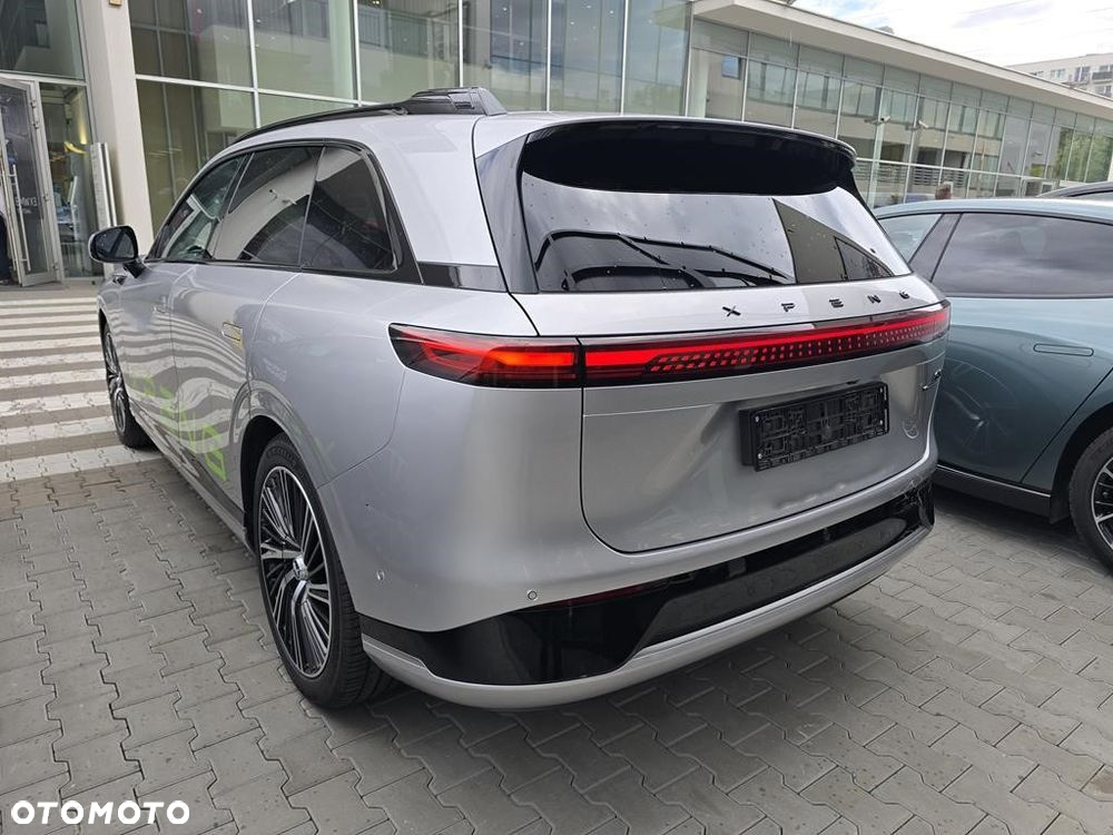 XPeng G9 - 6