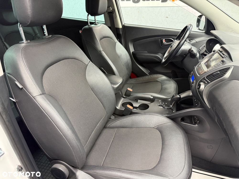 Hyundai ix35 - 11