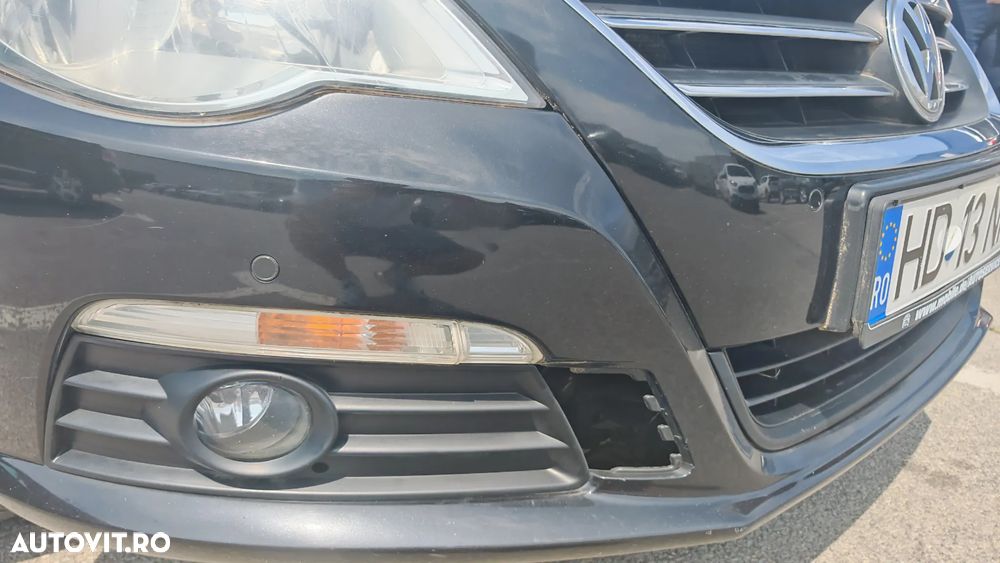 Volkswagen Passat - 2