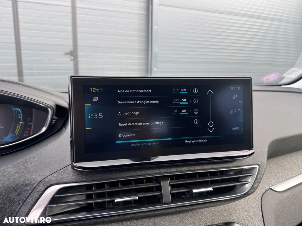 Peugeot 3008 PureTech 180 Stop & Start GPF EAT8 GT Pack - 24