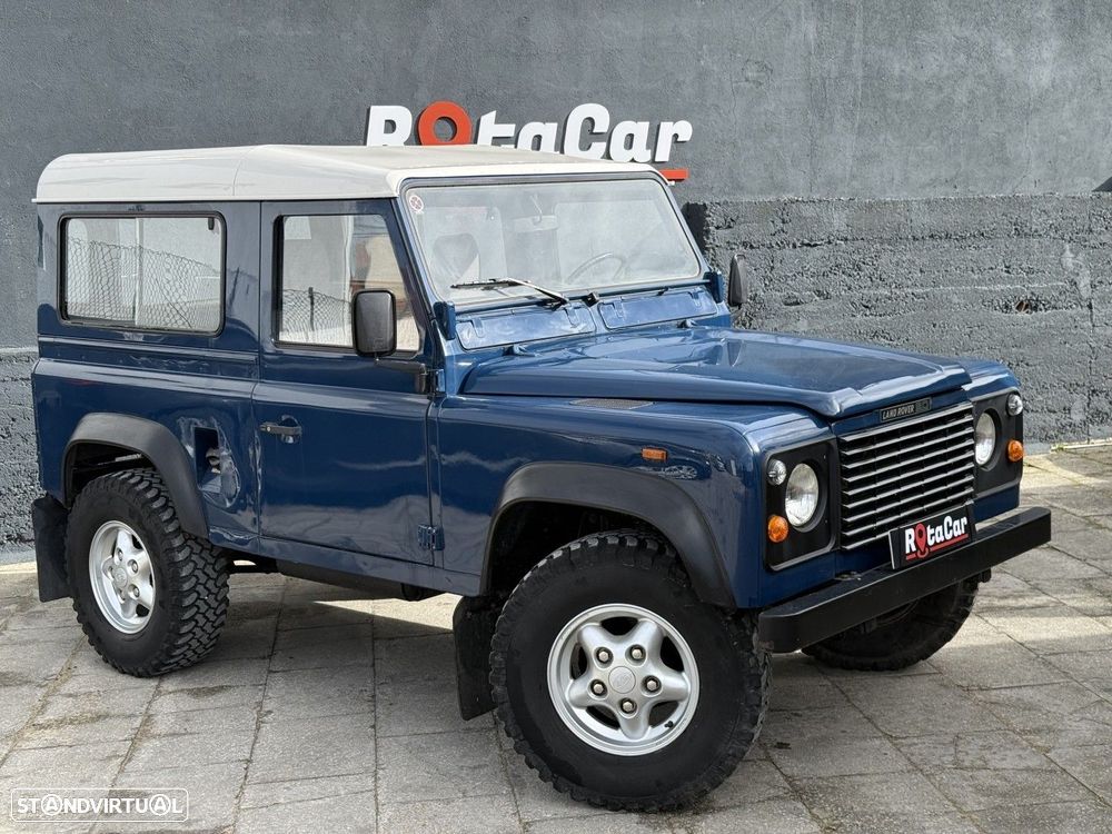 Land Rover Defender - 10