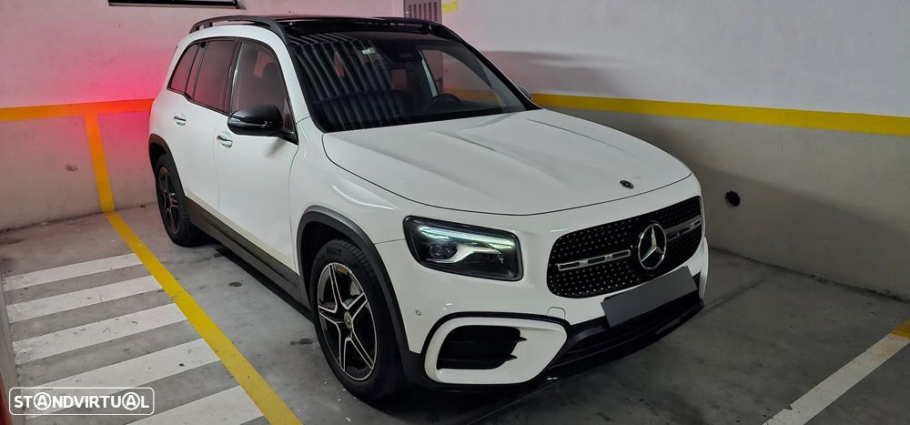 Mercedes-Benz GLB 200 d AMG Line - 1