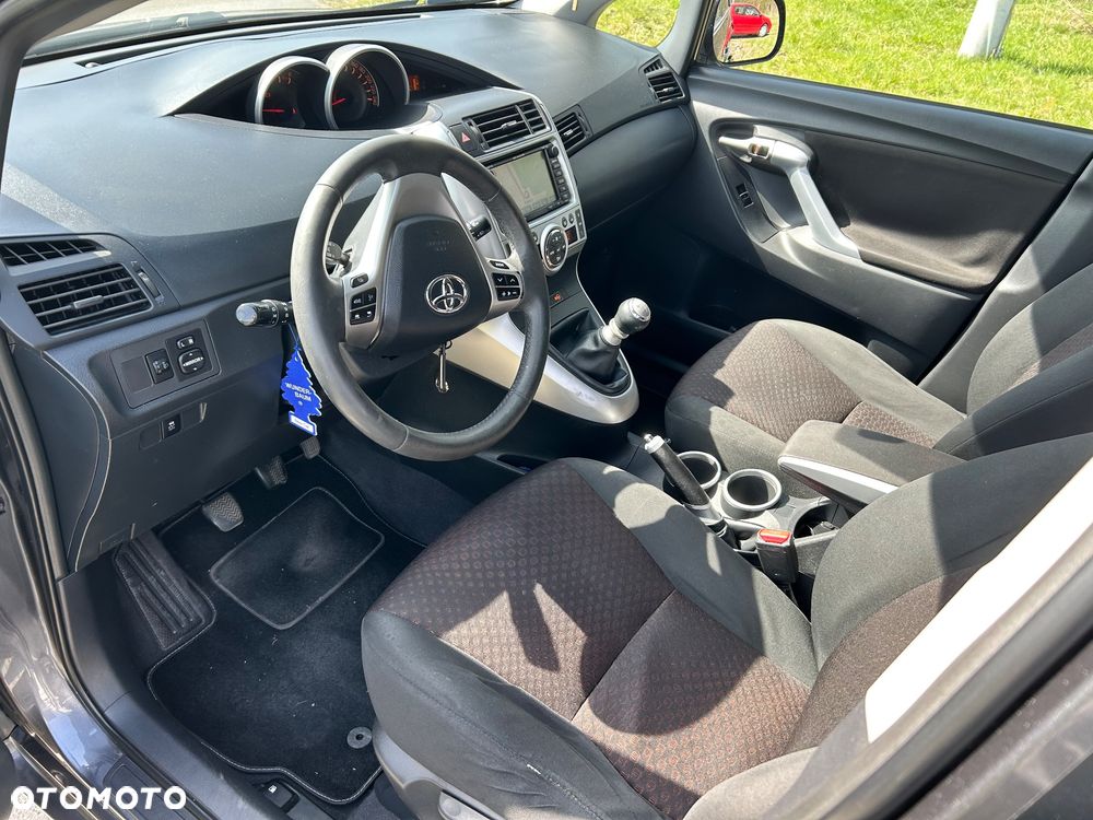 Toyota Verso 2.0 D-4D Sol - 6