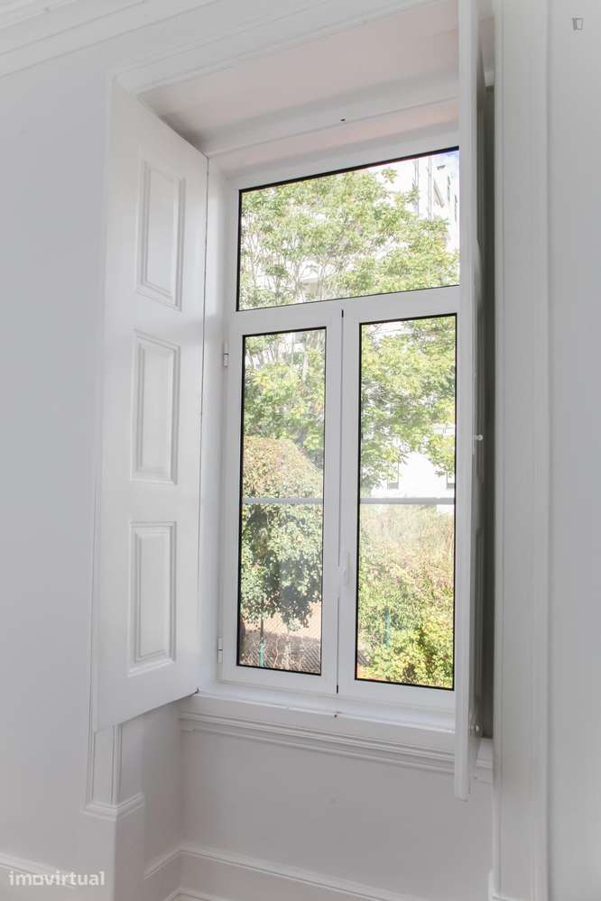Quarto - localizado em Cidral Coimbra - Grande imagem: 4/44