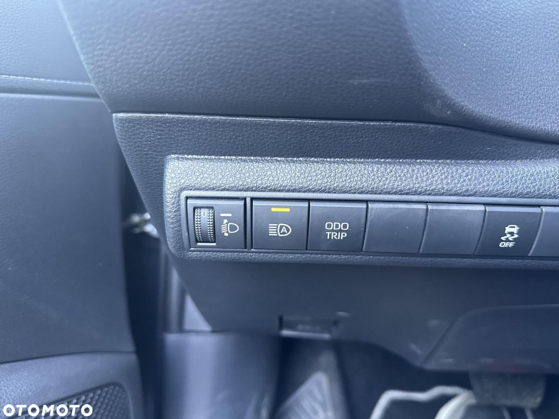 Toyota Corolla - 18