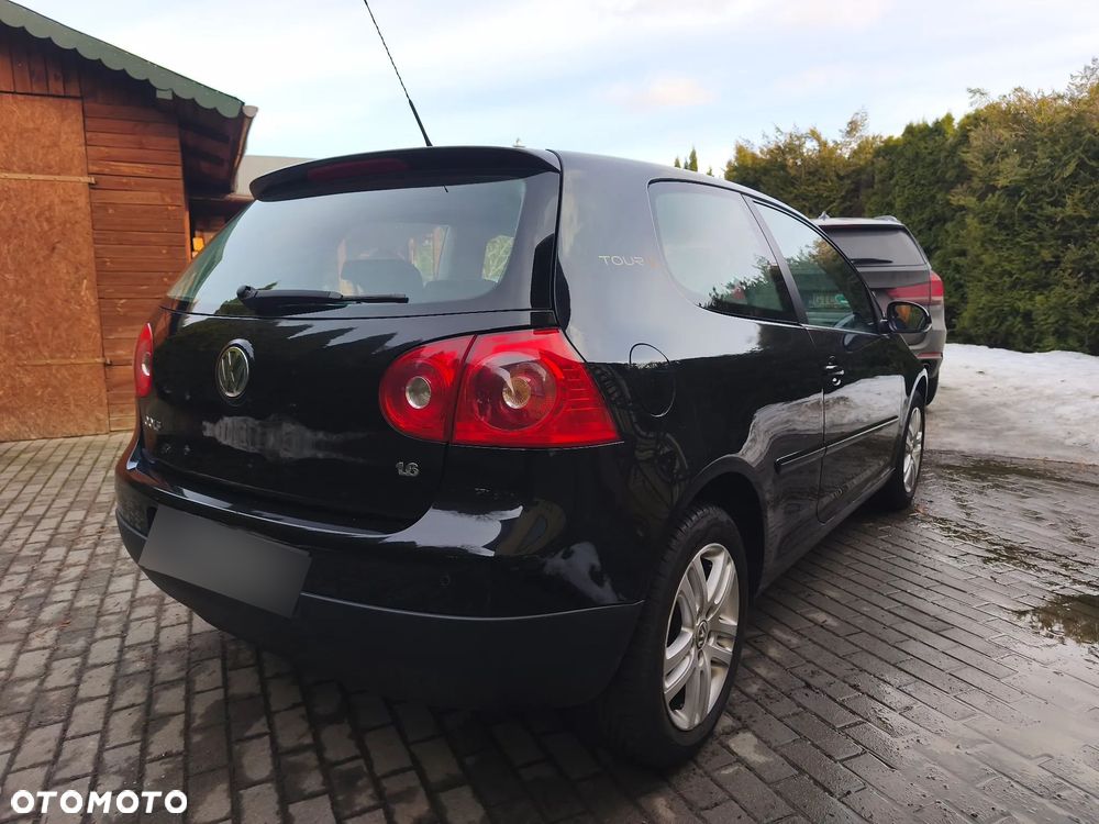 Volkswagen Golf 1.6 Tour Edition - 4