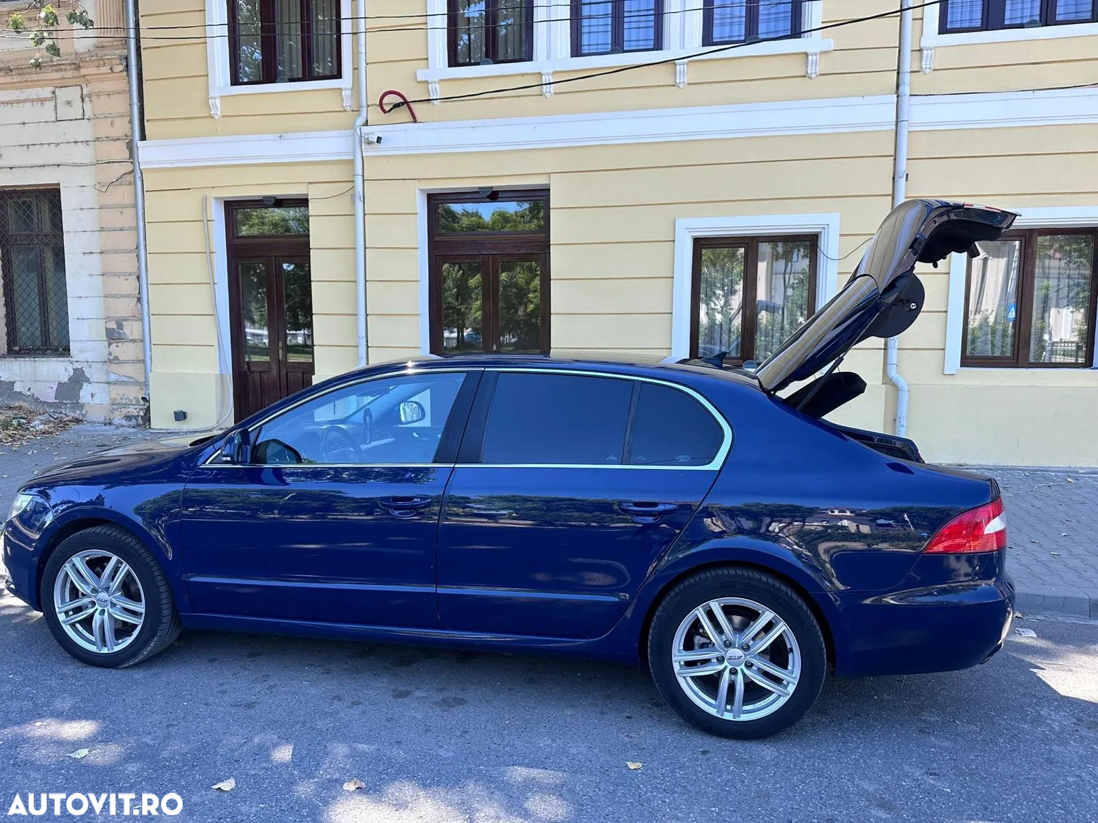 Skoda Superb 1.4 TSI Active - 7
