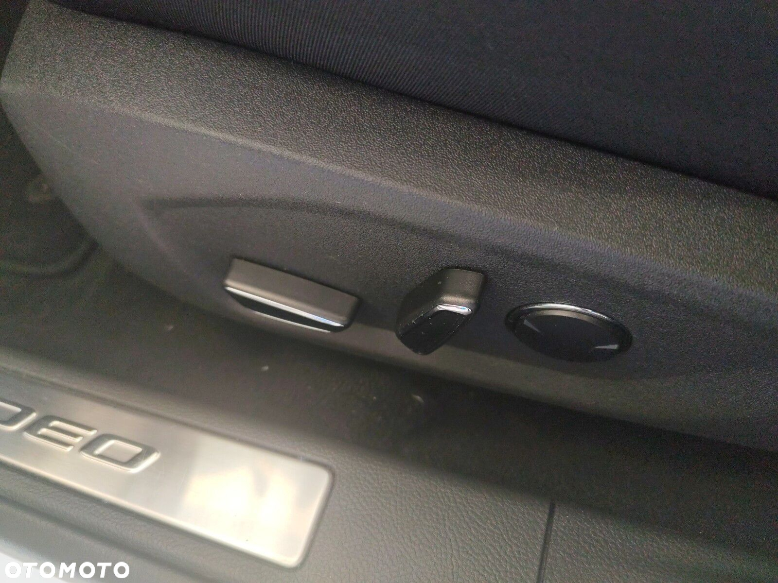Ford Mondeo - 11