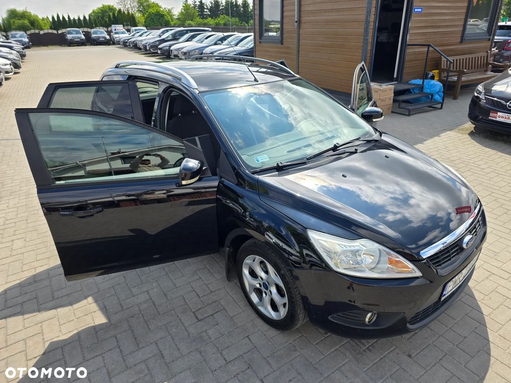 Ford Focus - 33