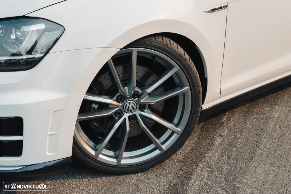 VW Golf R 4Motion BlueMotion - 6