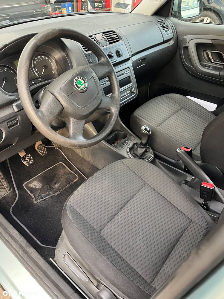 Skoda Fabia 1.2 TSI Active - 10