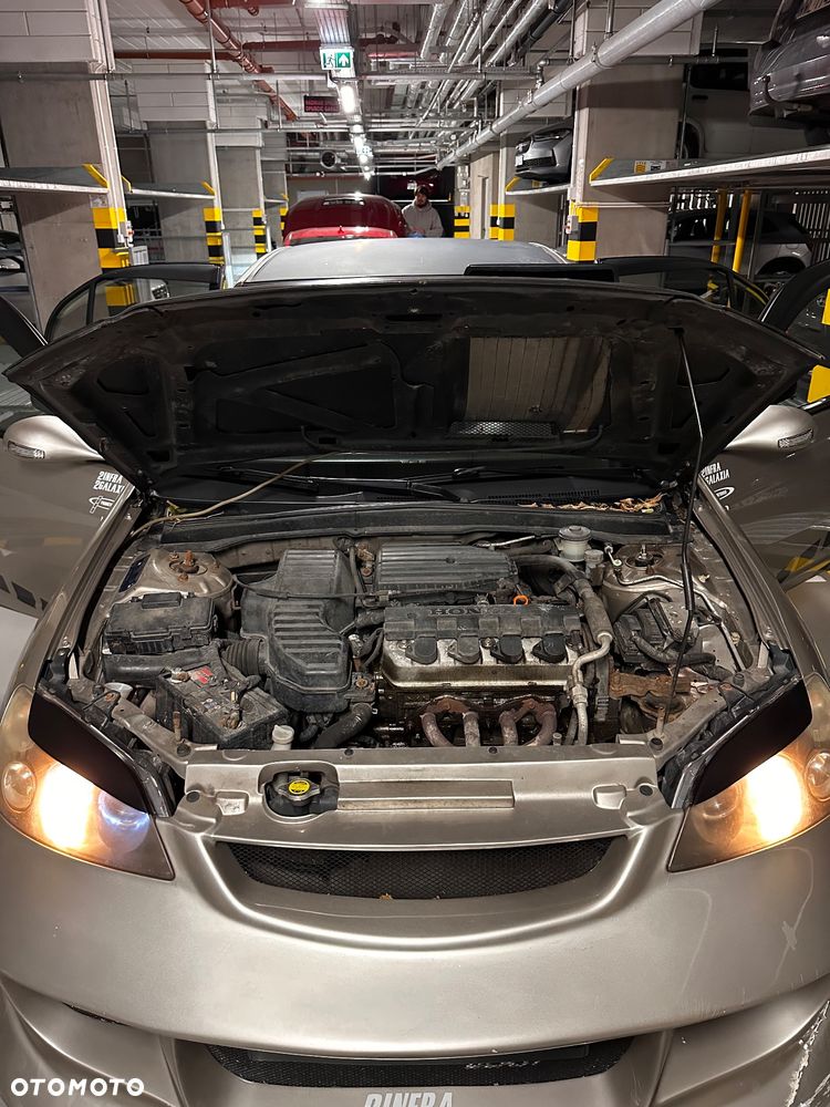 Honda Civic 1.5i - 12