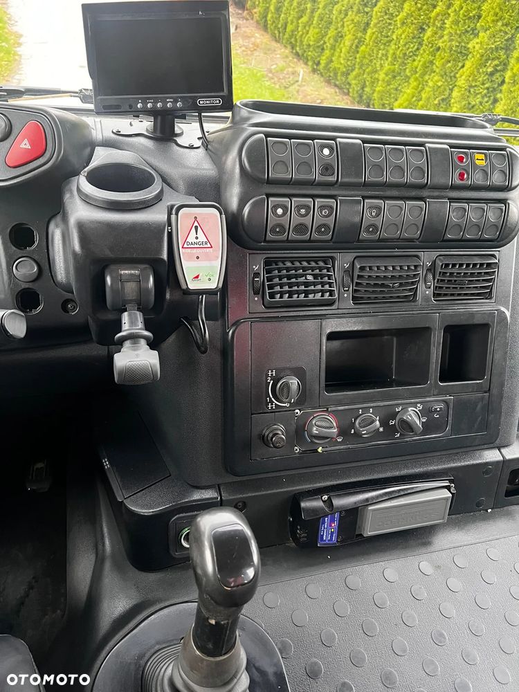 Iveco TRAKKER 360 - 19