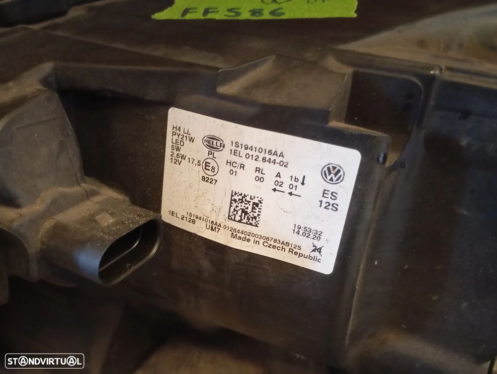 VW UP FAROL DIRETO - FF586 - 5