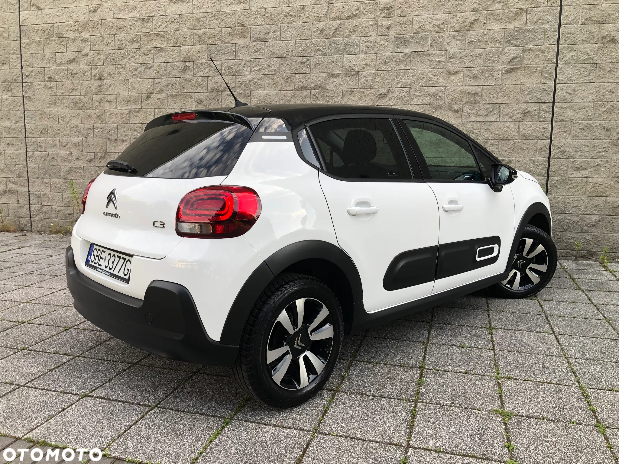 Citroën C3 1.2 PureTech Shine - 8