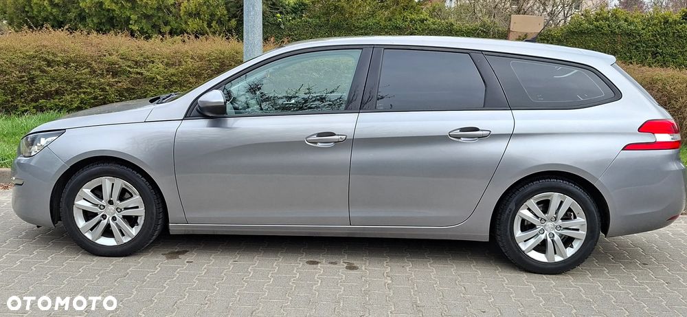 Peugeot 308 1.6 BlueHDi Business Line S&S - 11