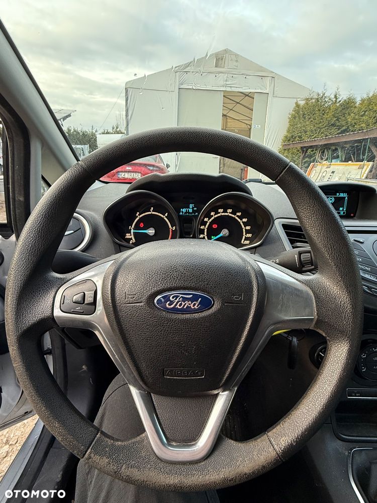 Ford Fiesta 1.6 TDCi Individual - 8